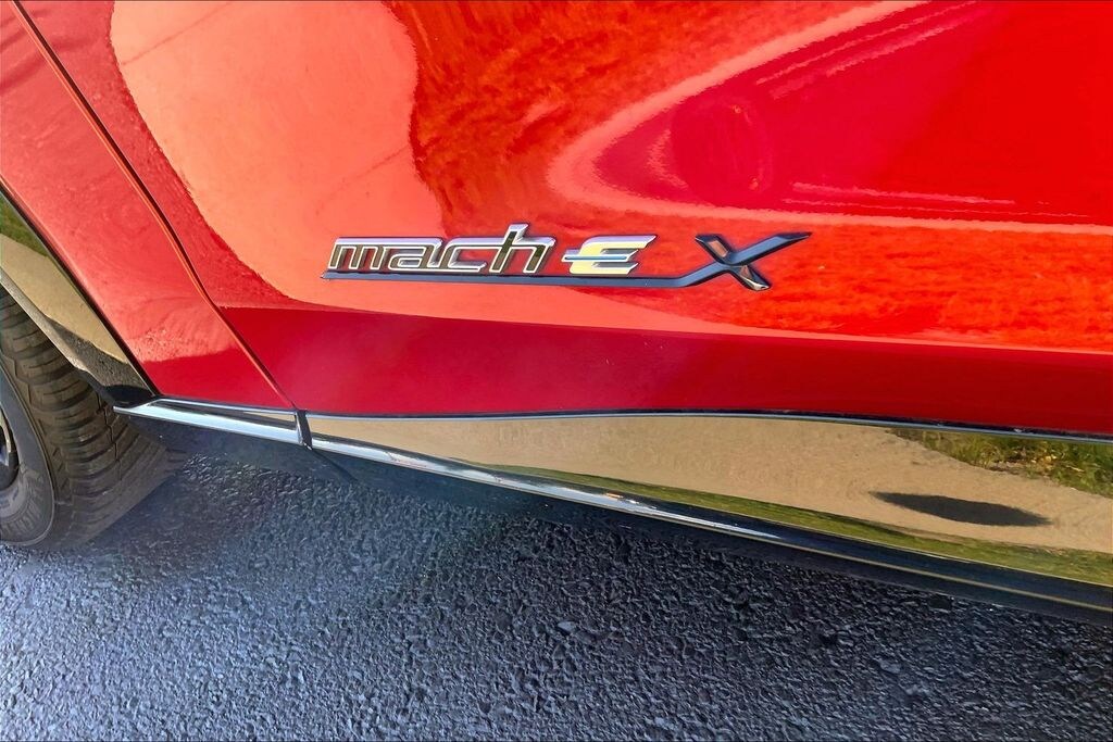 Used 2021 Ford Mustang Mach-E Premium SUV