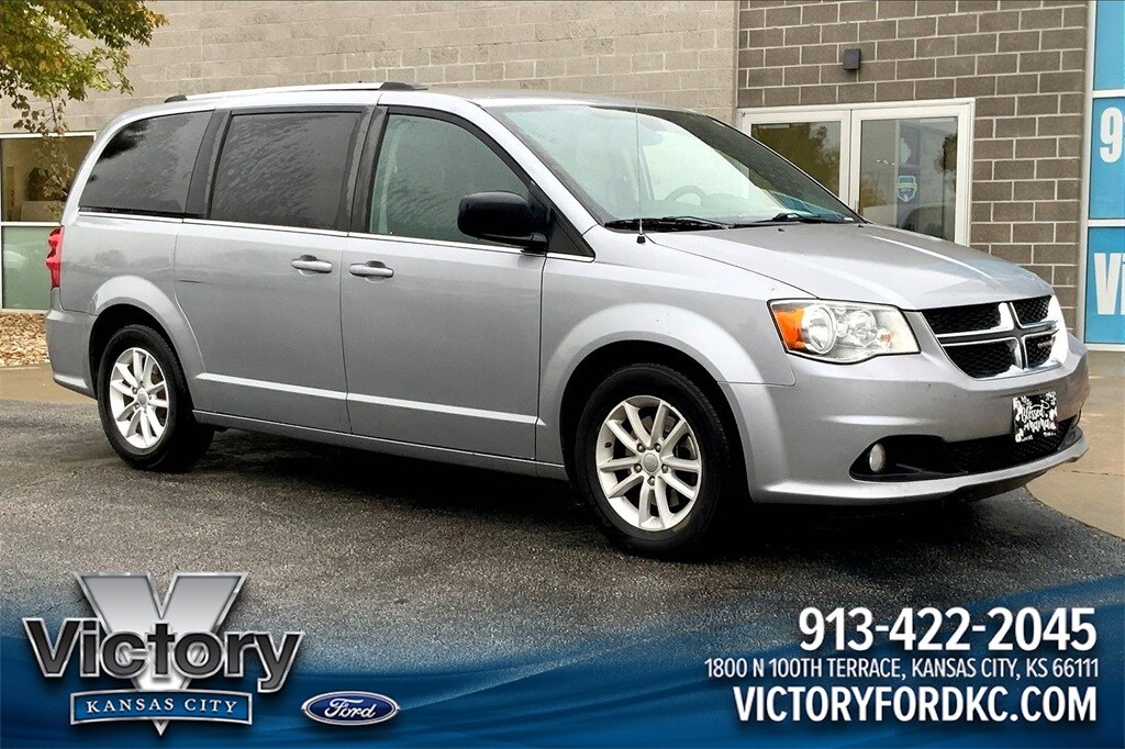 Used 2019 Dodge Grand Caravan SXT Minivan/Van