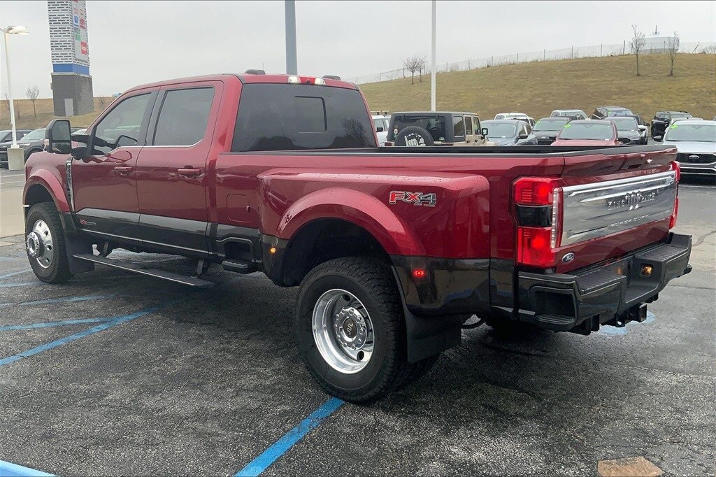Used 2025 Ford F-450SD King Ranch Truck