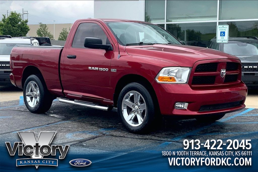 2012 RAM 1500's photo