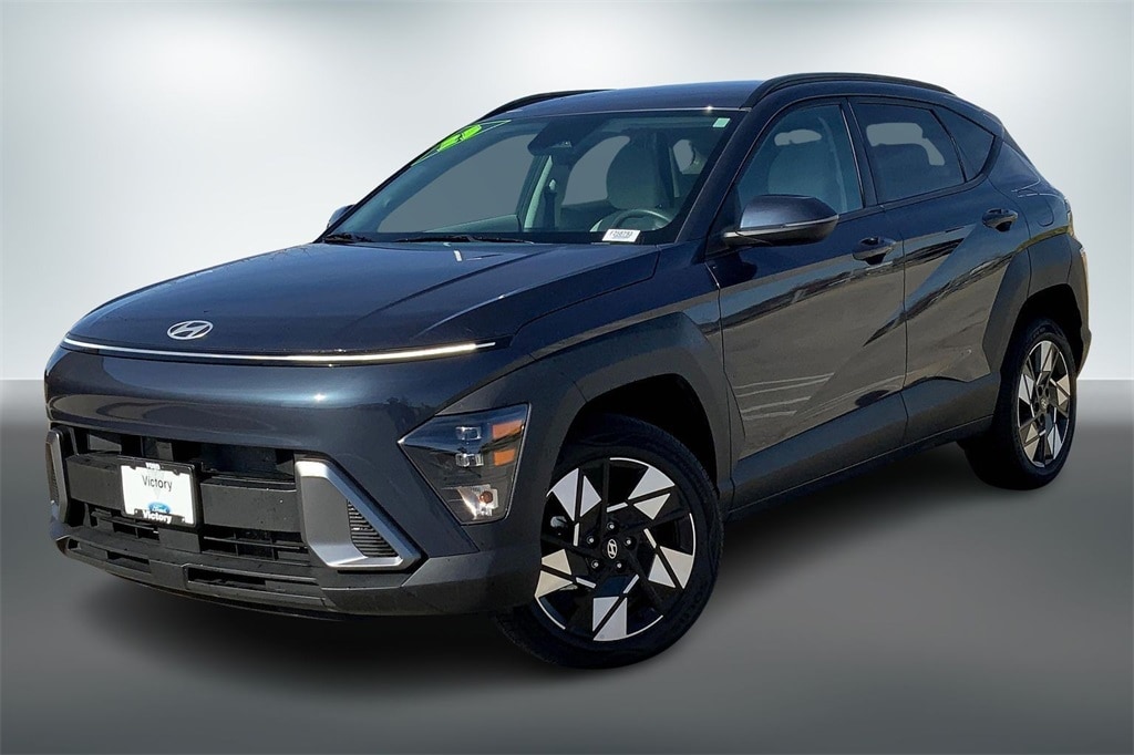 Used 2025 Hyundai Kona SEL with VIN KM8HBCAB3SU258793 for sale in Kansas City