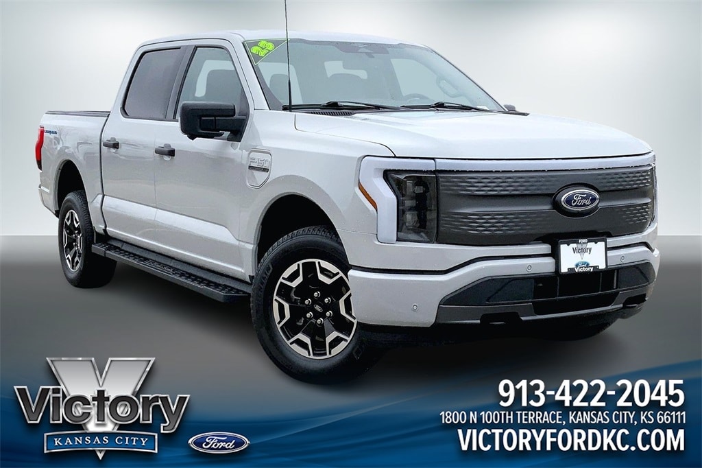2023 Ford F-150 Lightning XLT's photo