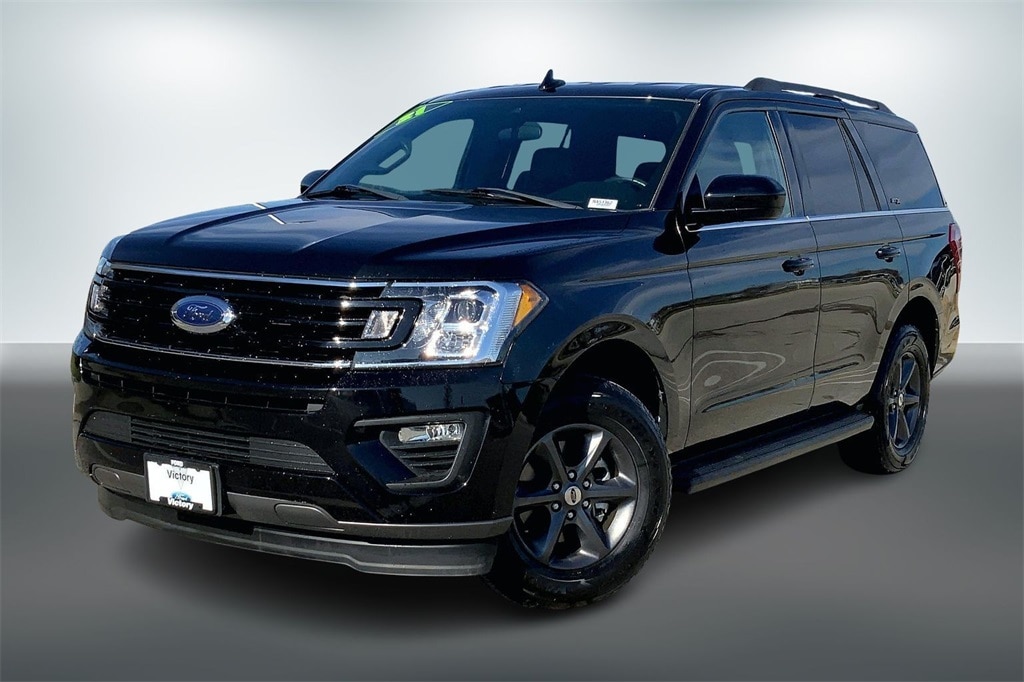 Used 2021 Ford Expedition STX with VIN 1FMJU1GT8MEA51362 for sale in Kansas City
