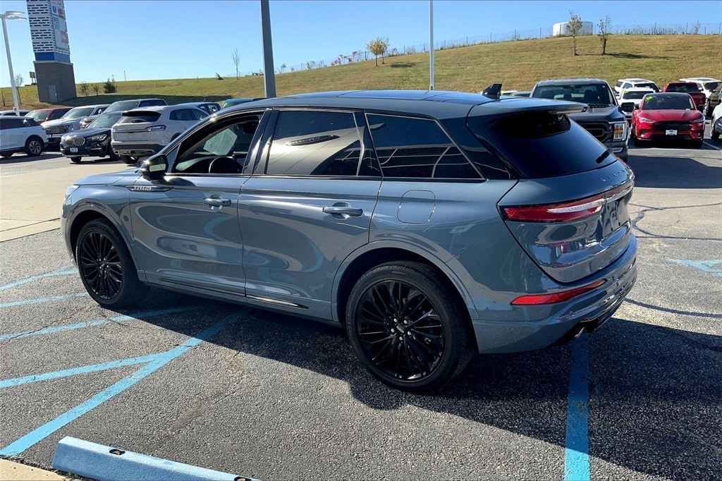 Used 2024 Lincoln Corsair Premiere with VIN 5LMCJ1CA4RUL24779 for sale in Kansas City