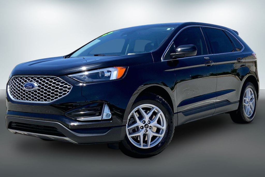 Used 2023 Ford Edge SEL with VIN 2FMPK4J97PBA10140 for sale in Kansas City