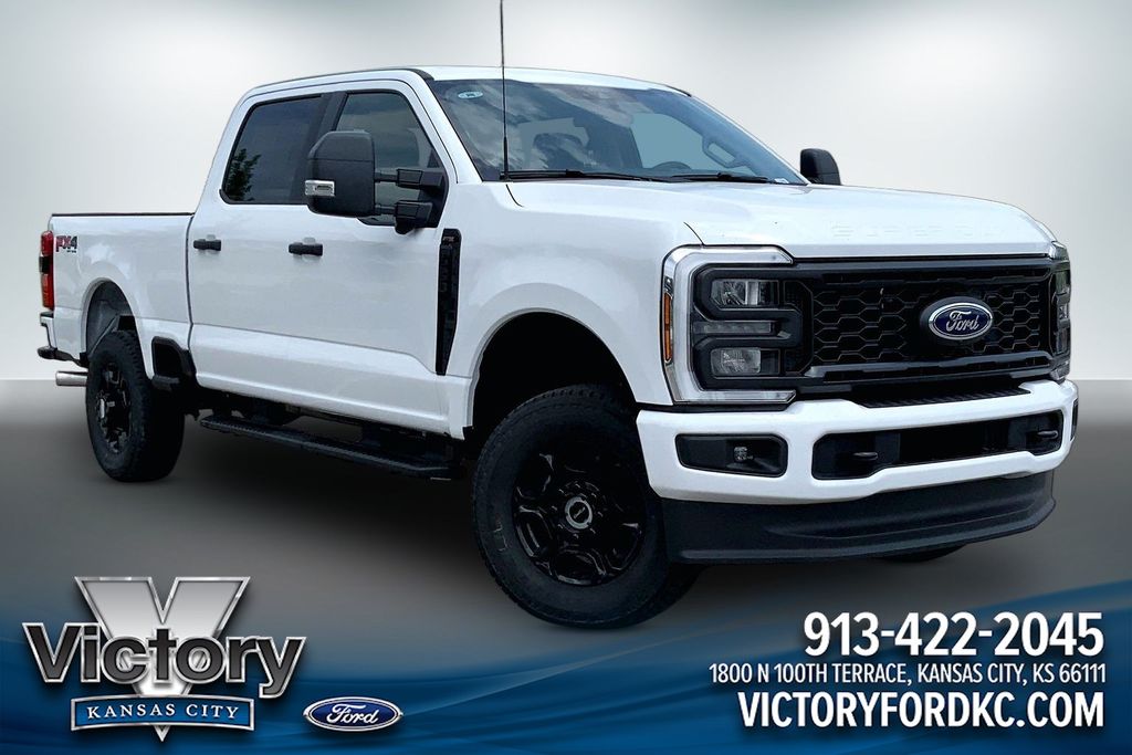 2026 Ford F-250 XL 4x4 Crew Cab 6-3/4' Box's photo