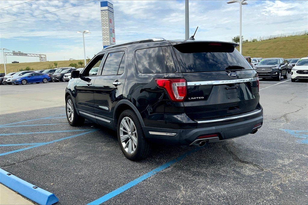 Used 2019 Ford Explorer Limited with VIN 1FM5K7F85KGA10793 for sale in Kansas City