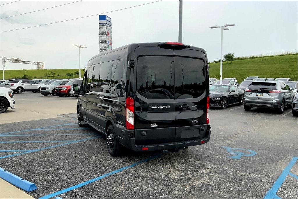 Used 2024 Ford Transit Passenger Van XLT with VIN 1FBAX9CG5RKB10349 for sale in Kansas City