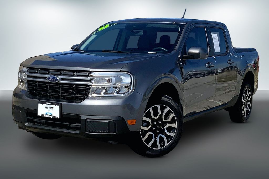 Used 2023 Ford Maverick Lariat with VIN 3FTTW8E3XPRB01196 for sale in Kansas City