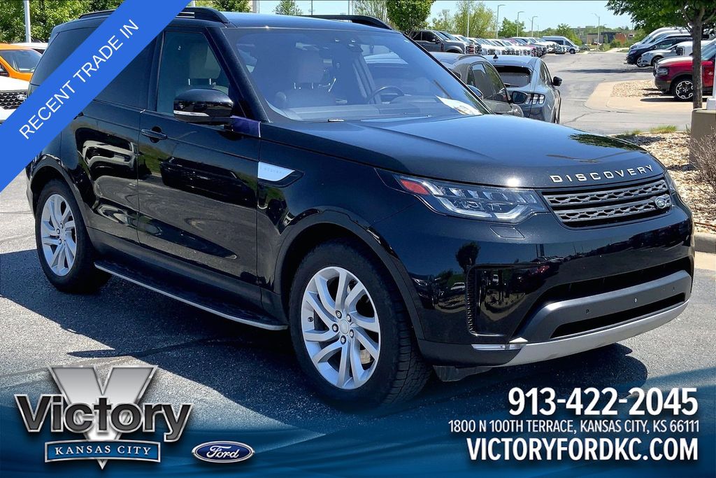 2017 Land Rover Discovery HSE's photo