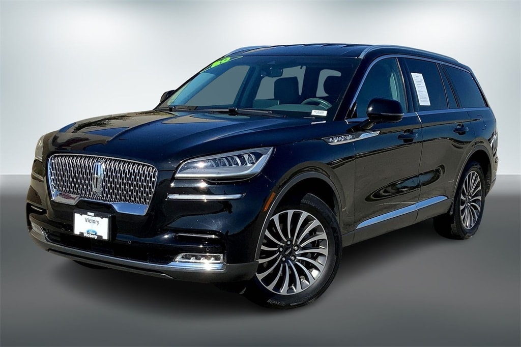 Used 2020 Lincoln Aviator Reserve with VIN 5LM5J7XC4LGL36282 for sale in Kansas City