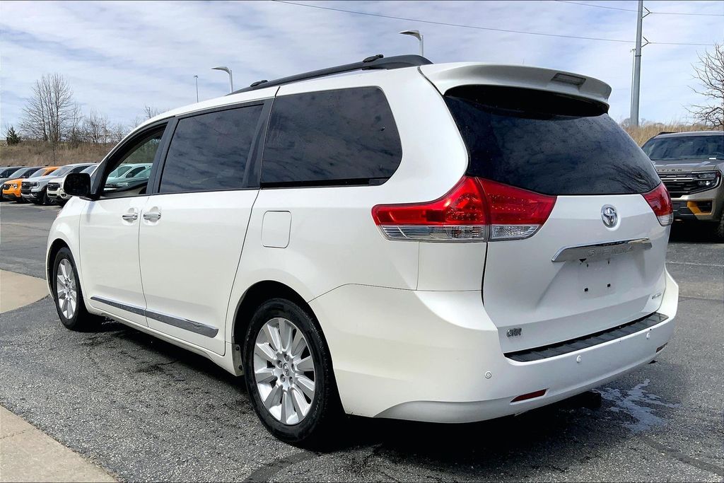 Used 2014 Toyota Sienna Limited with VIN 5TDYK3DC3ES419760 for sale in Kansas City