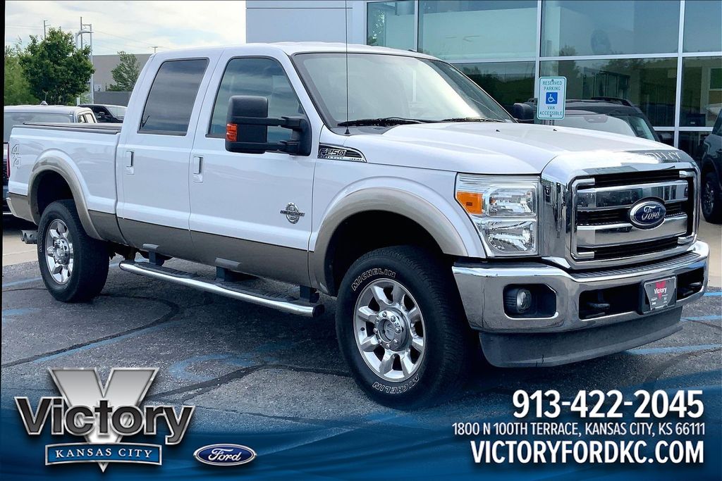 2011 Ford F-250 Lariat 4x4 Crew Cab 172 in's photo