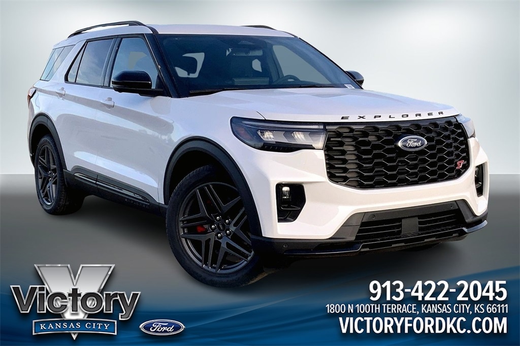 2026 Ford Explorer ST's photo