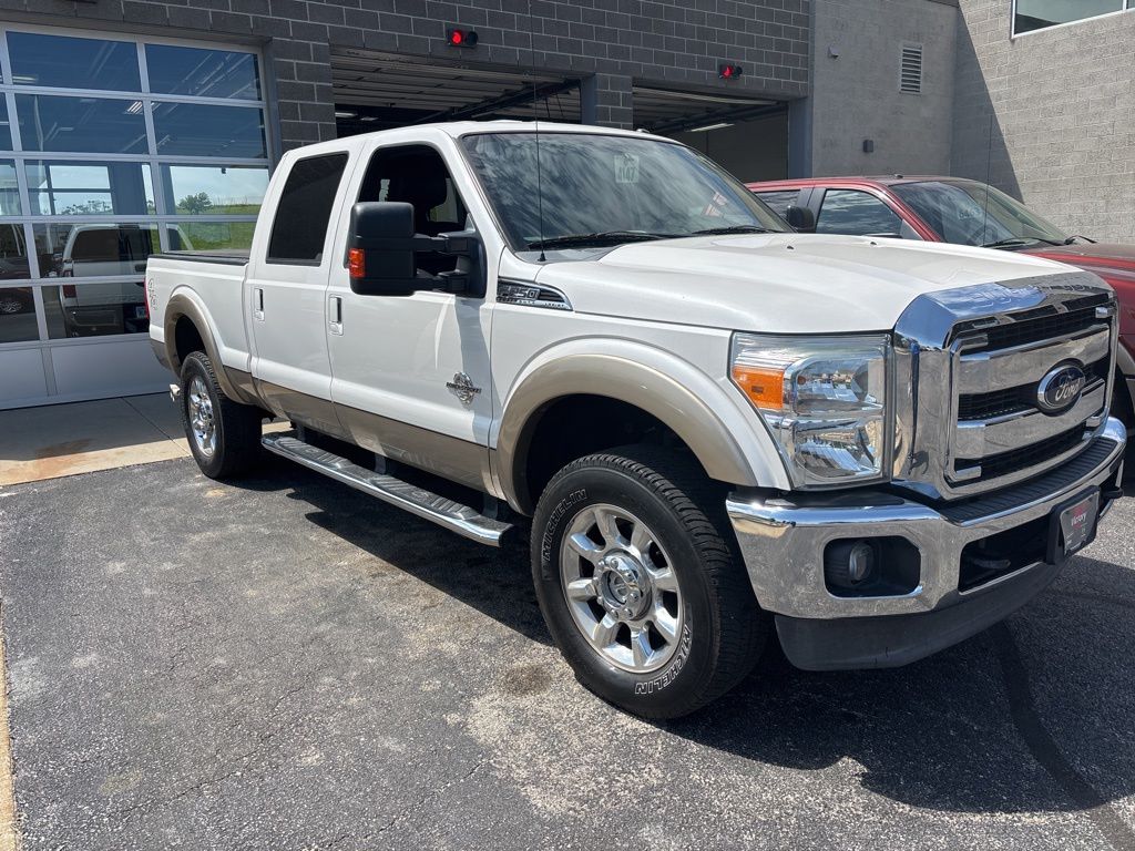 2011 Ford F-250 Lariat 4x4 Crew Cab 172 in's photo