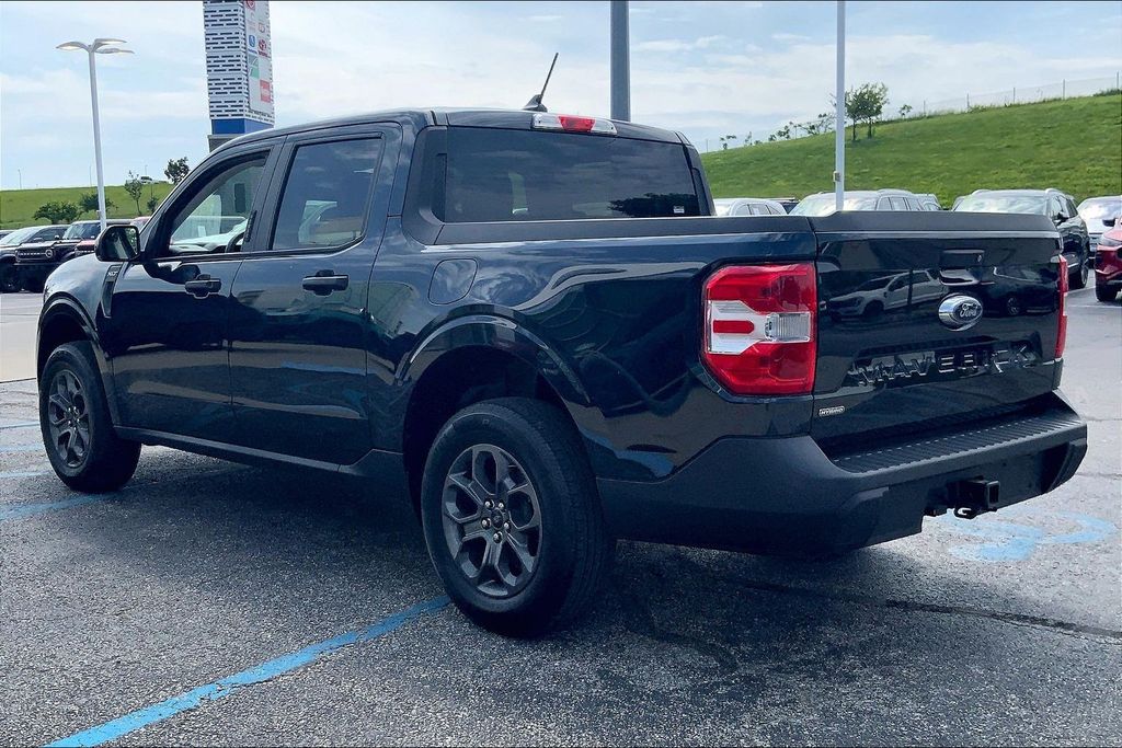 Used 2023 Ford Maverick XLT with VIN 3FTTW8E36PRA38095 for sale in Kansas City