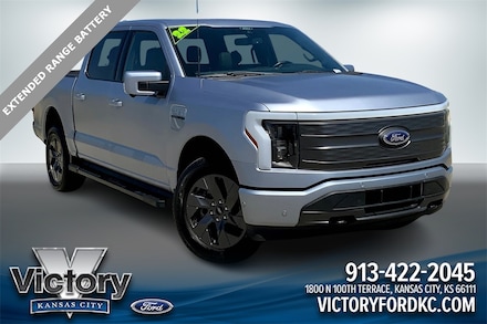 2022 Ford F-150 Lightning Lariat Truck