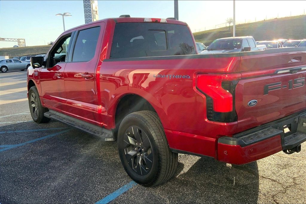 Used 2023 Ford F-150 Lightning Lariat with VIN 1FTVW1EV8PWG59501 for sale in Kansas City, KS