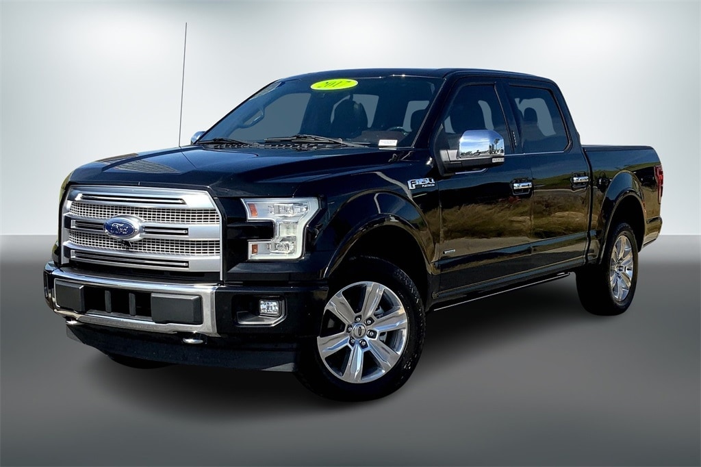 Used 2017 Ford F-150 Platinum with VIN 1FTEW1EG5HFB52137 for sale in Kansas City