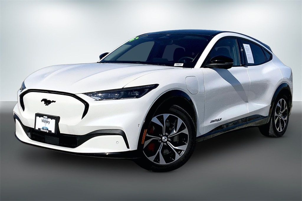 Used 2021 Ford Mustang Mach-E Premium RWD with VIN 3FMTK3R73MMA06172 for sale in Kansas City