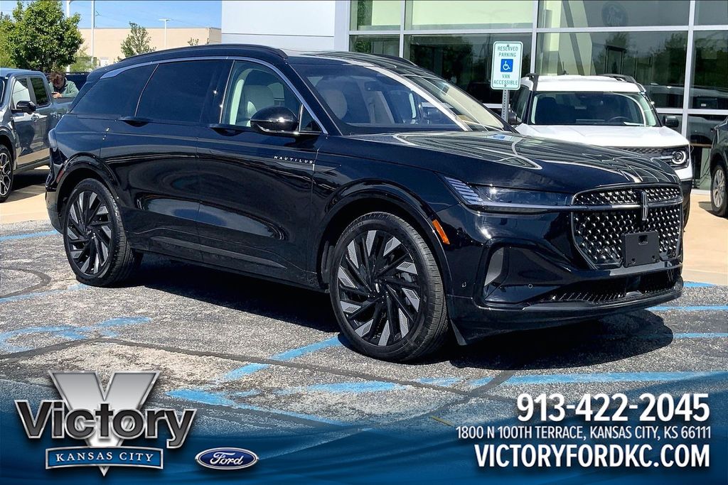 2024 Lincoln Nautilus Black Label AWD's photo