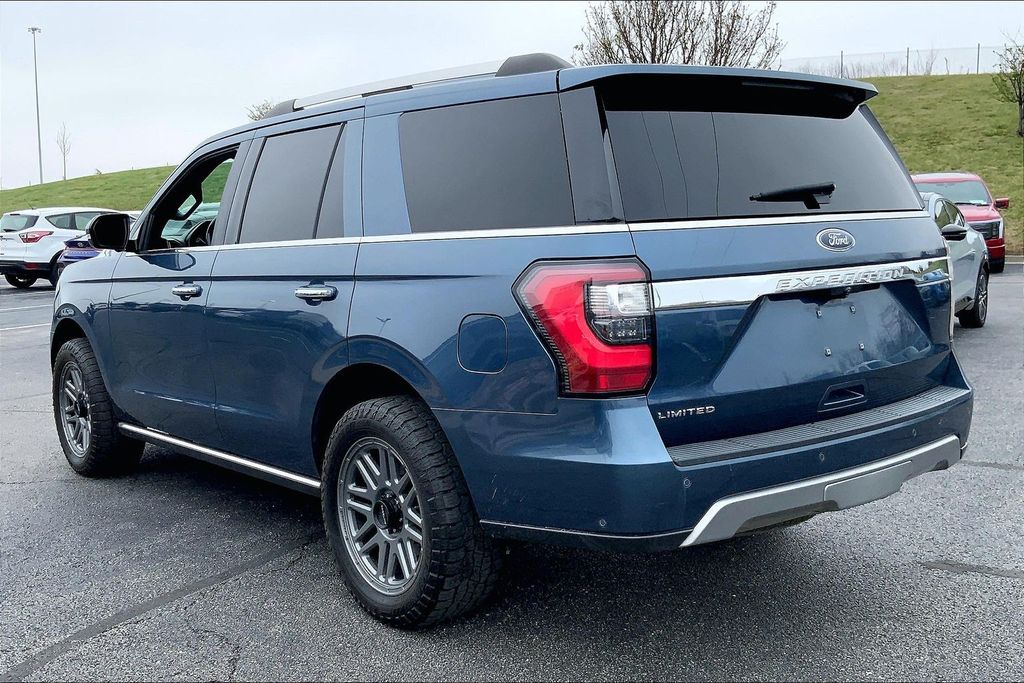 Used 2019 Ford Expedition Limited with VIN 1FMJU2AT4KEA09279 for sale in Kansas City