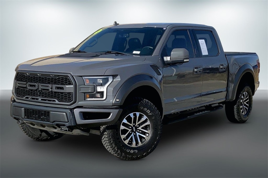 Used 2020 Ford F-150 Raptor with VIN 1FTFW1RG7LFB34729 for sale in Kansas City