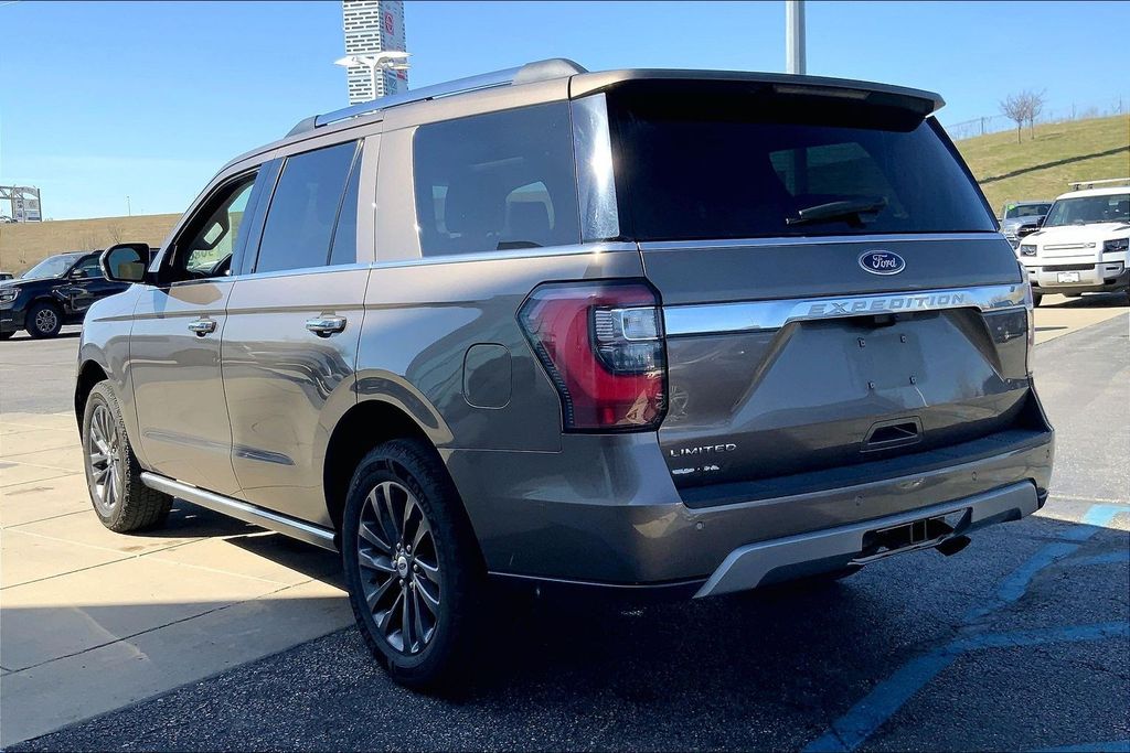 Used 2019 Ford Expedition Limited with VIN 1FMJU2AT4KEA48986 for sale in Kansas City
