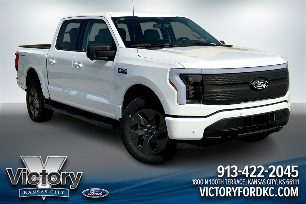 2025 Ford F-150 Lightning Flash's photo