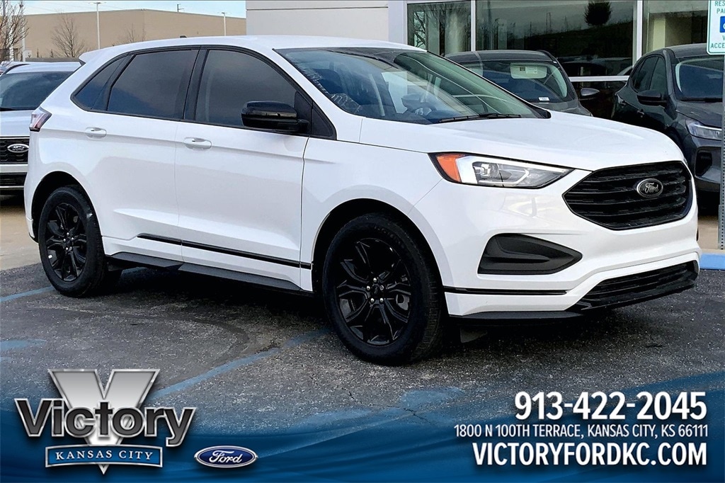 2024 Ford Edge SE's photo