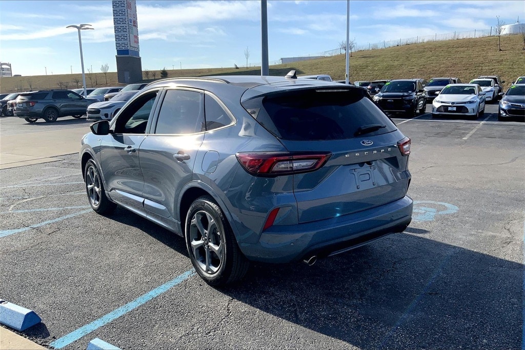 Used 2024 Ford Escape ST-Line SUV