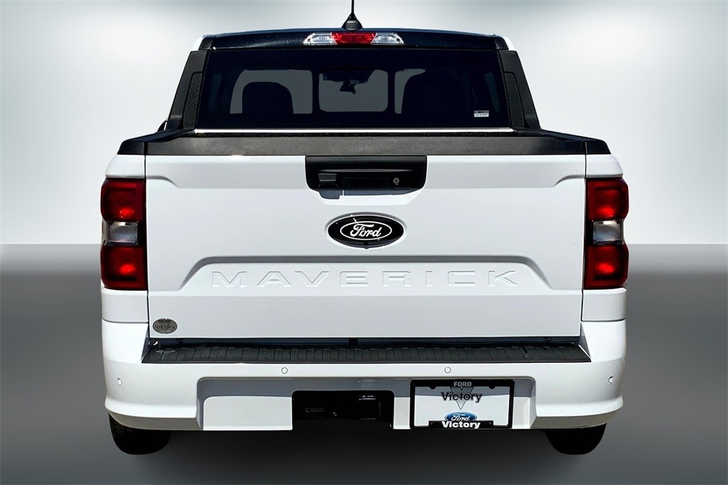 New 2025 Ford Maverick Lobo High Truck