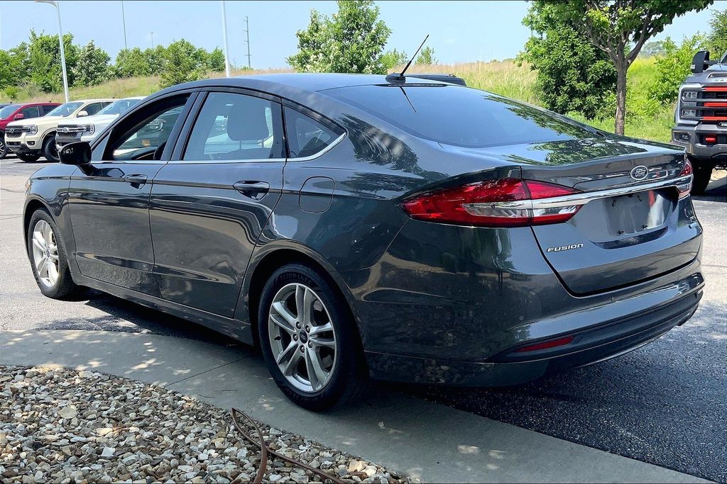 Used 2018 Ford Fusion SE with VIN 3FA6P0HD4JR218222 for sale in Kansas City