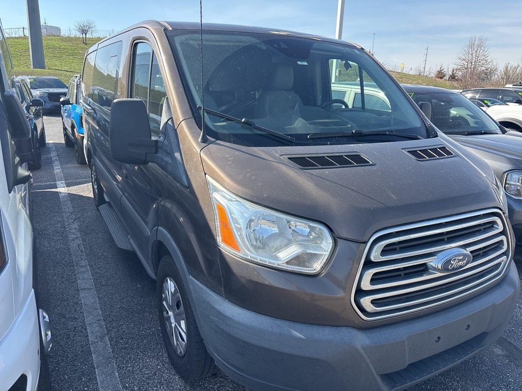2016 Ford Transit Base