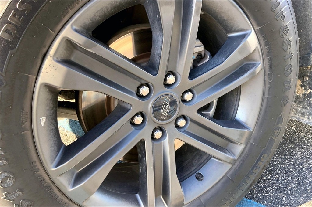 Used 2021 Ford F-150 Lariat Truck