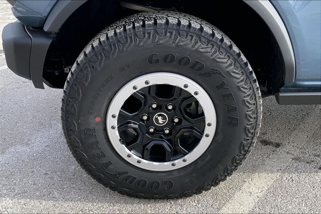 2025 Ford Bronco 4-Door Badlands - Photo 11
