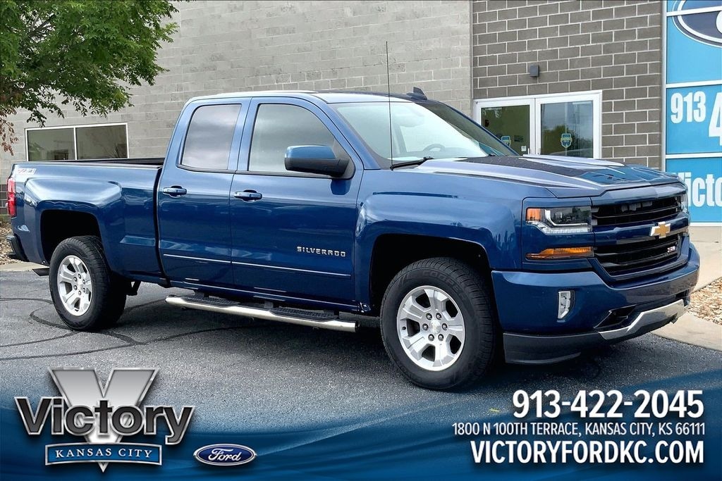 Used 2017 Chevrolet Silverado 1500 LT Truck