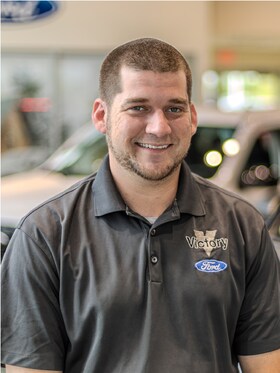 Staff member Andrew Mayo from ID_b53619e662f5