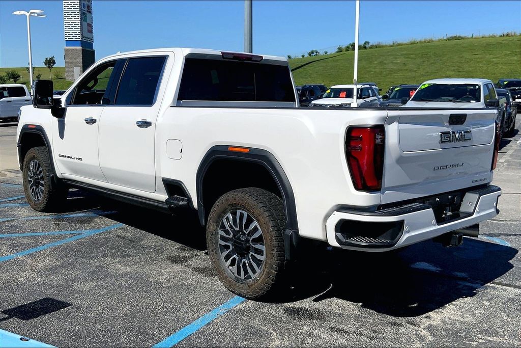 Used 2024 GMC Sierra 2500HD Denali Ultimate with VIN 1GT49XEY6RF322084 for sale in Kansas City