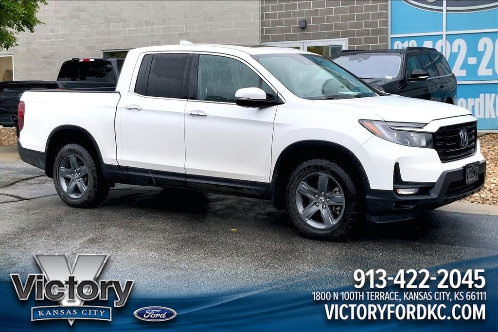 2023 Honda Ridgeline RTL-E AWD's photo