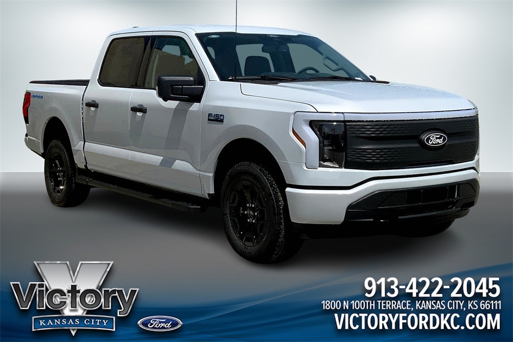 2025 Ford F-150 Lightning XLT's photo