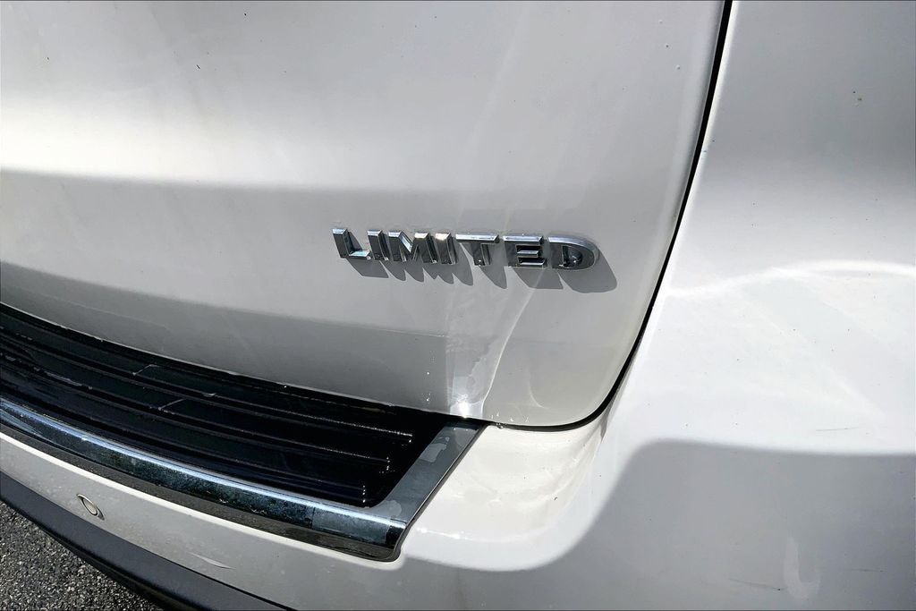 Used 2019 Jeep Grand Cherokee Limited SUV