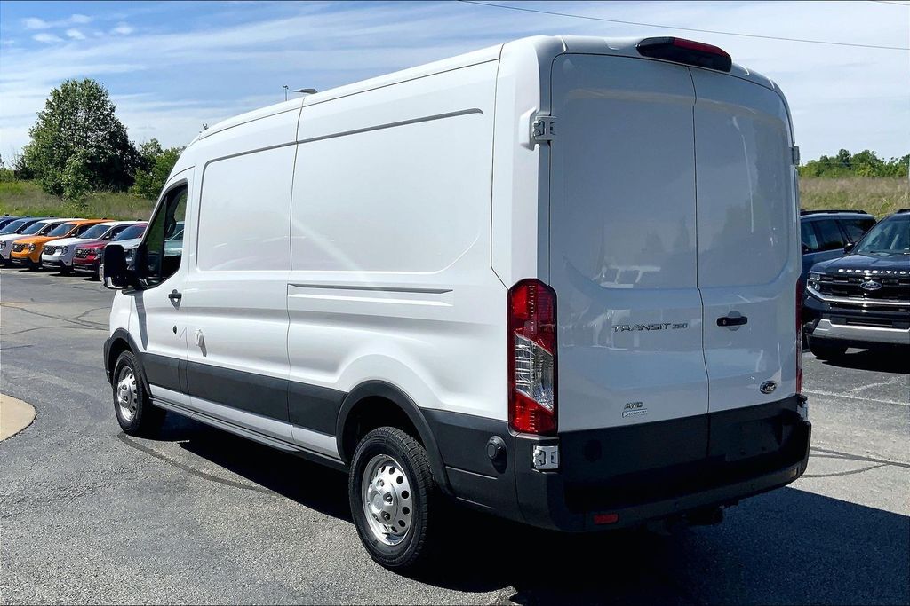 Used 2024 Ford Transit Van Base with VIN 1FTBR2CG5RKB57804 for sale in Kansas City