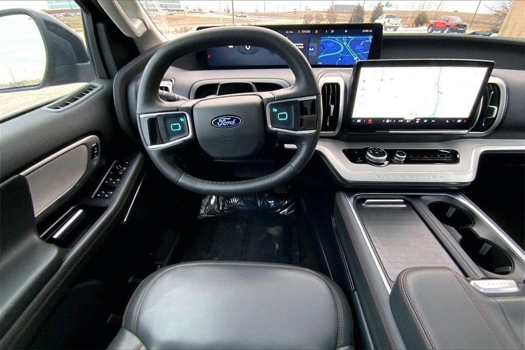 Used 2025 Ford Expedition Active SUV