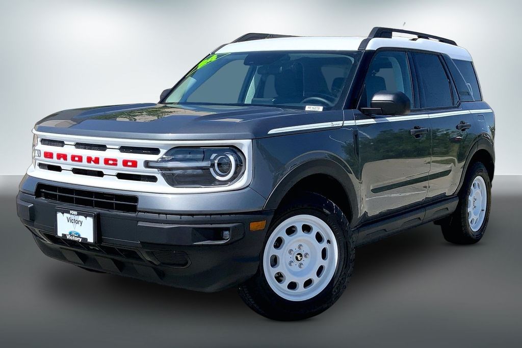 Used 2024 Ford Bronco Sport Heritage with VIN 3FMCR9G61RRF16278 for sale in Kansas City