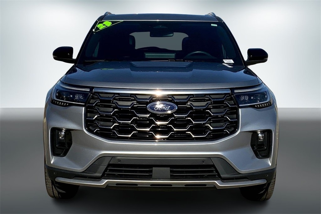 Used 2025 Ford Explorer Platinum SUV