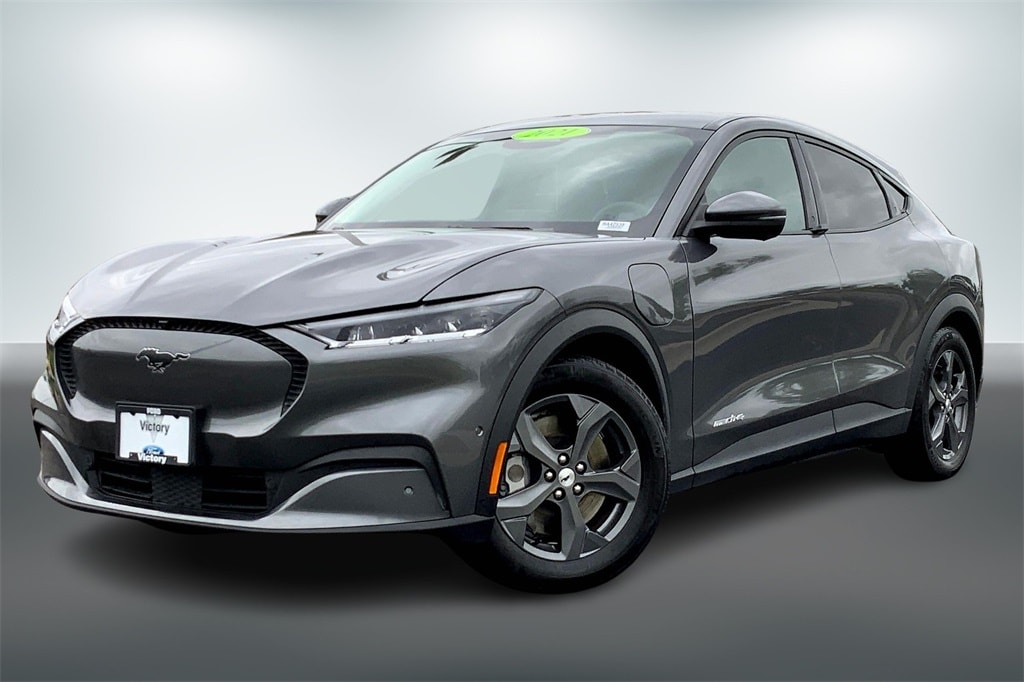Used 2021 Ford Mustang Mach-E Select AWD with VIN 3FMTK1SS8MMA42538 for sale in Kansas City, KS