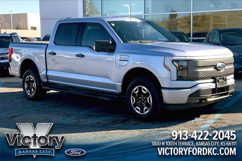 2022 Ford F-150 Lightning XLT