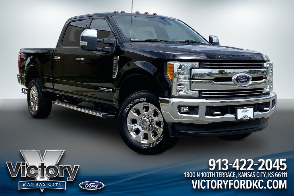 2017 Ford F-250 Super Duty Lariat