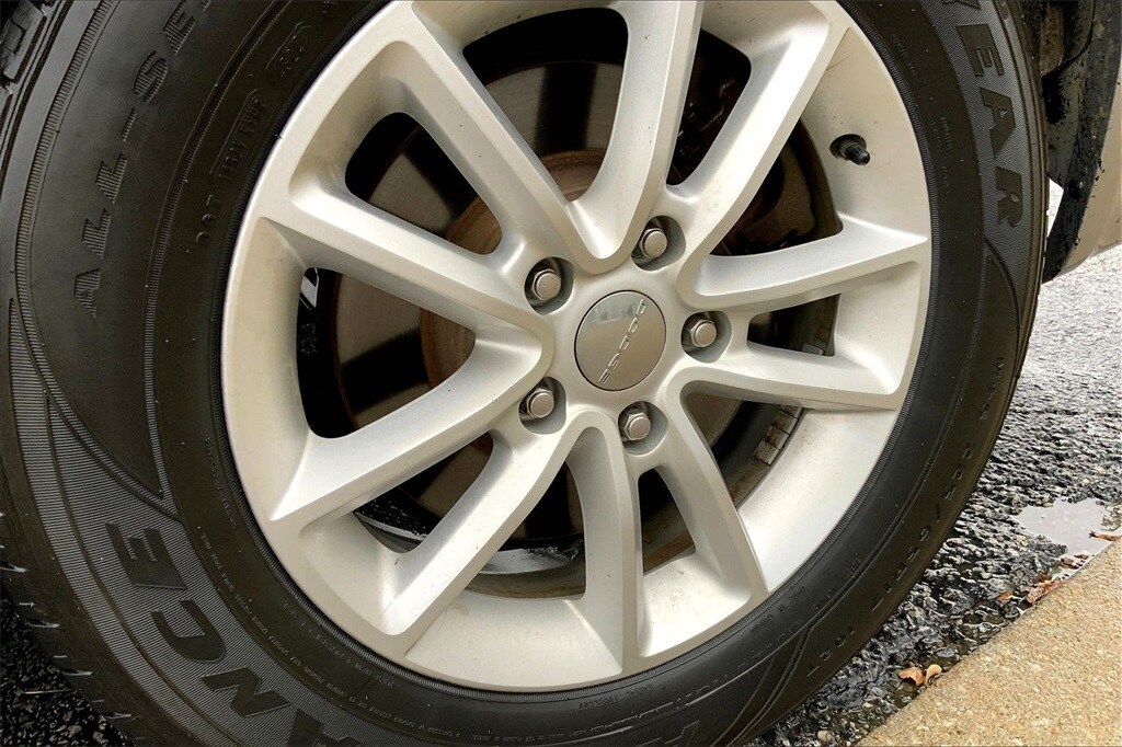 Used 2019 Dodge Grand Caravan SXT Minivan/Van